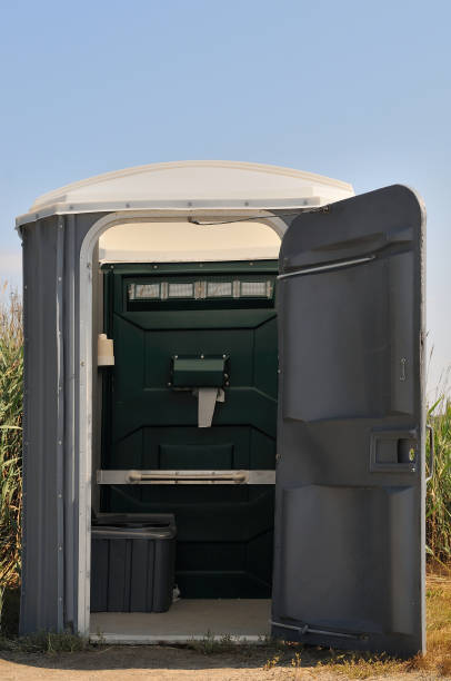 Porta potty delivery and setup in Oakboro, NC